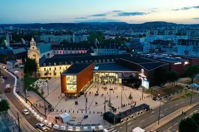 Vue générale sur Dijon ou vue de la ville depuis l'appartement