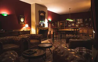 Coin salon dans l'établissement Domaine de Neuvon