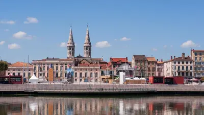 Plan de l'établissement T2 Plein Centre de Macon