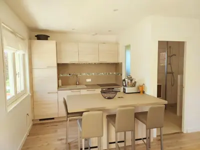 Cuisine ou kitchenette dans l'établissement Maison bien être avec sauna - Gîte les 4 saisons - Lac de chalain