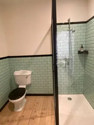 Salle de bains dans l'établissement L’appartement 39