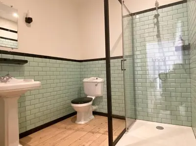 Salle de bains dans l'établissement L’appartement 39