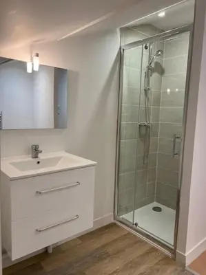Salle de bains dans l'établissement Le nid de Nuits