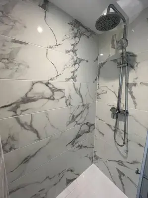Salle de bains dans l'établissement La belle de Nuits