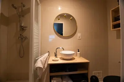 Salle de bains dans l'établissement Chambre indépendante dans le moulin