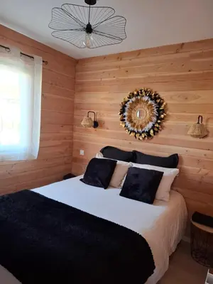 Un ou plusieurs lits dans un hébergement de l'établissement Chalet, aux portes du Morvan